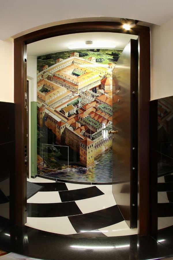 Zana Luxury Center Appartement Split